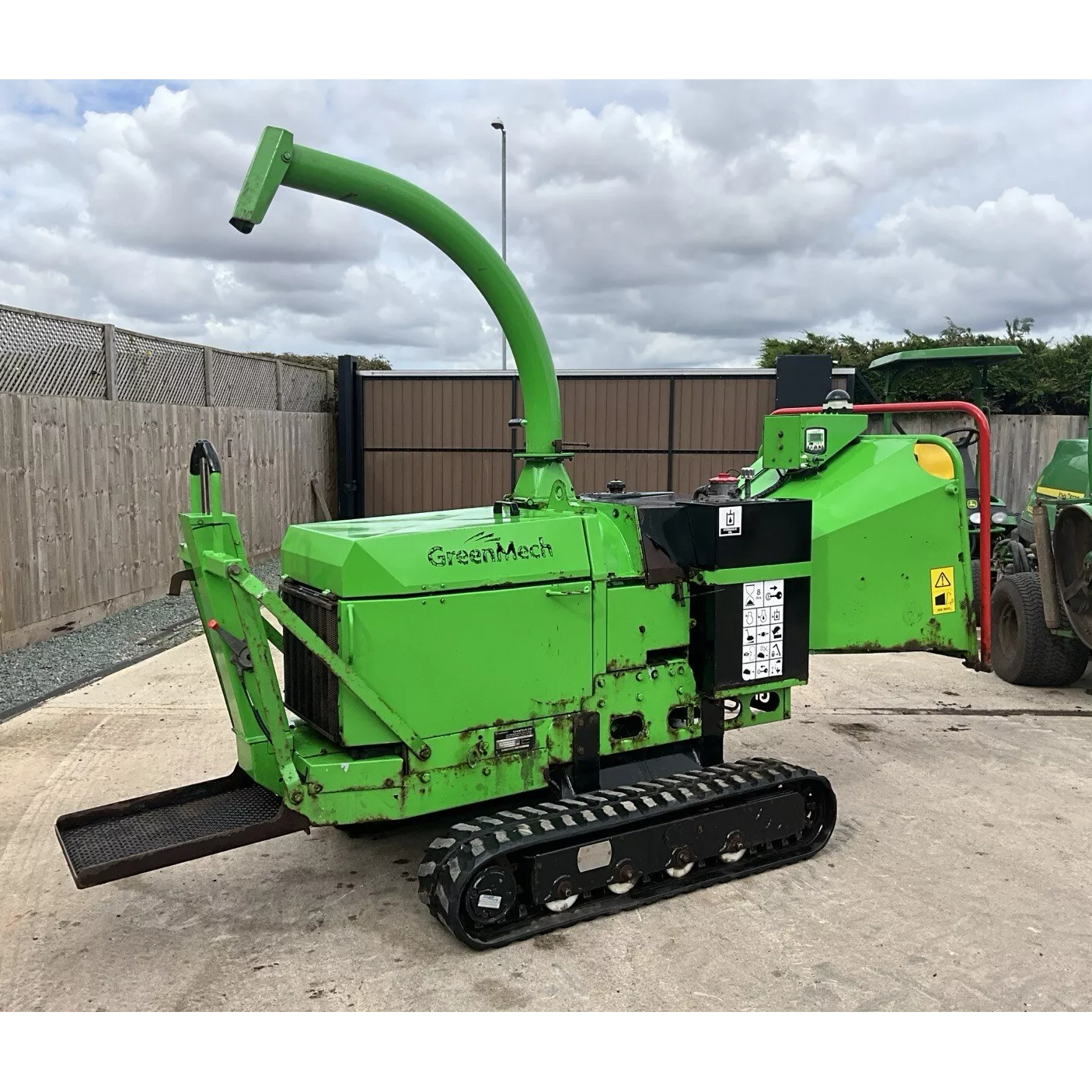 2015 GREENMECH ARBTRAK 150-35 TRACKED DIESEL 6 INCH WOODCHIPPER